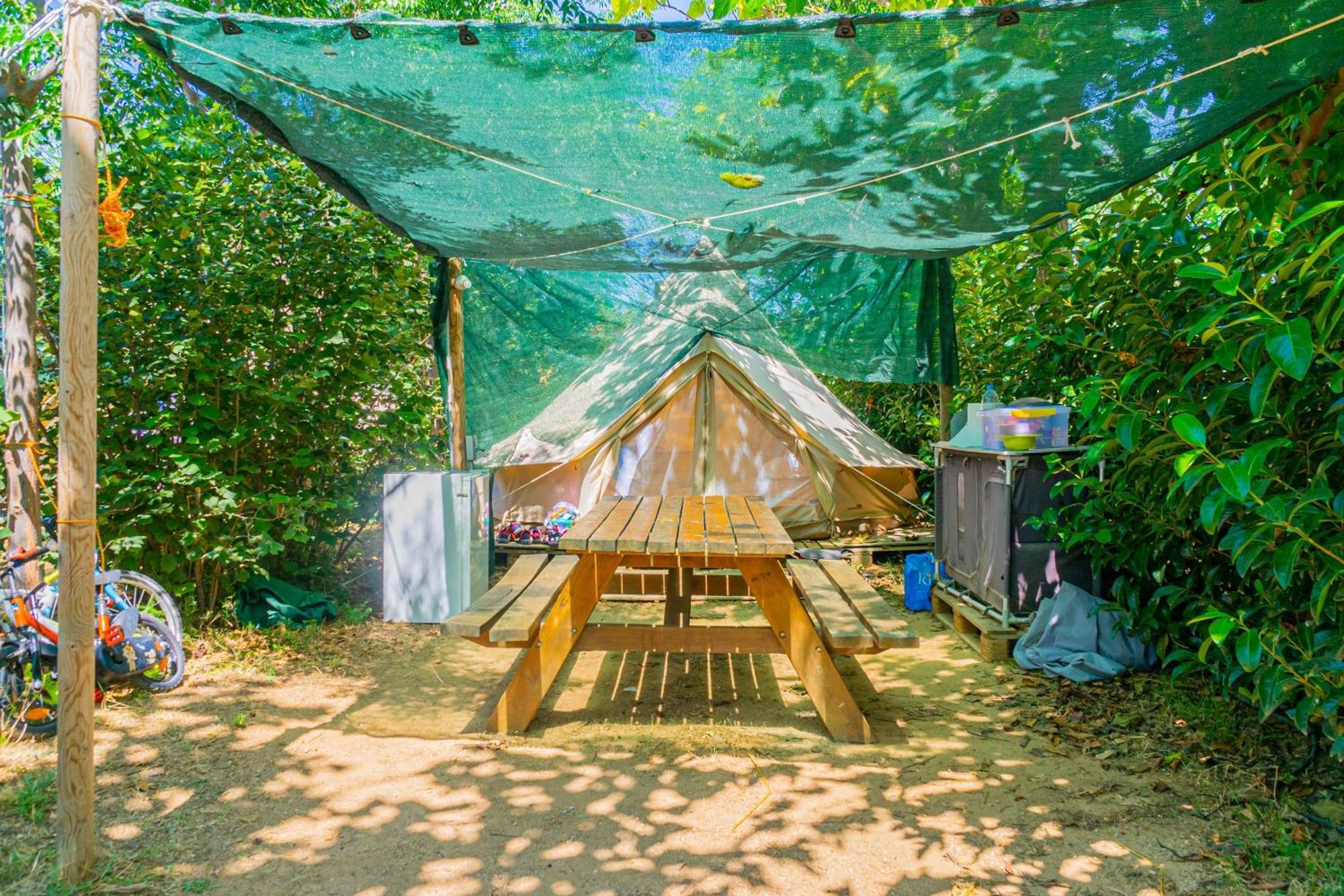 Hotel Ecologic Vinyols Camp Vinyols i Els Arcs Esterno foto