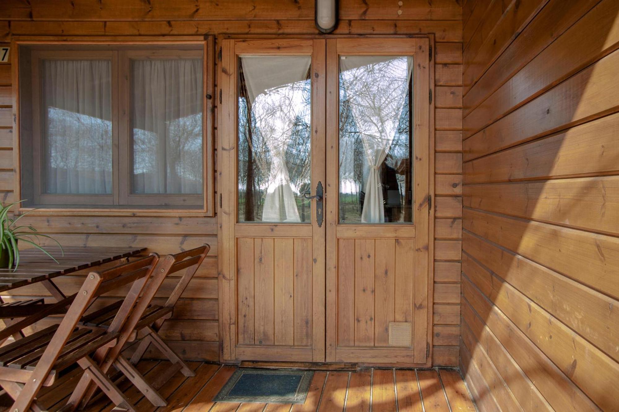 Hotel Ecologic Vinyols Camp Vinyols i Els Arcs Esterno foto