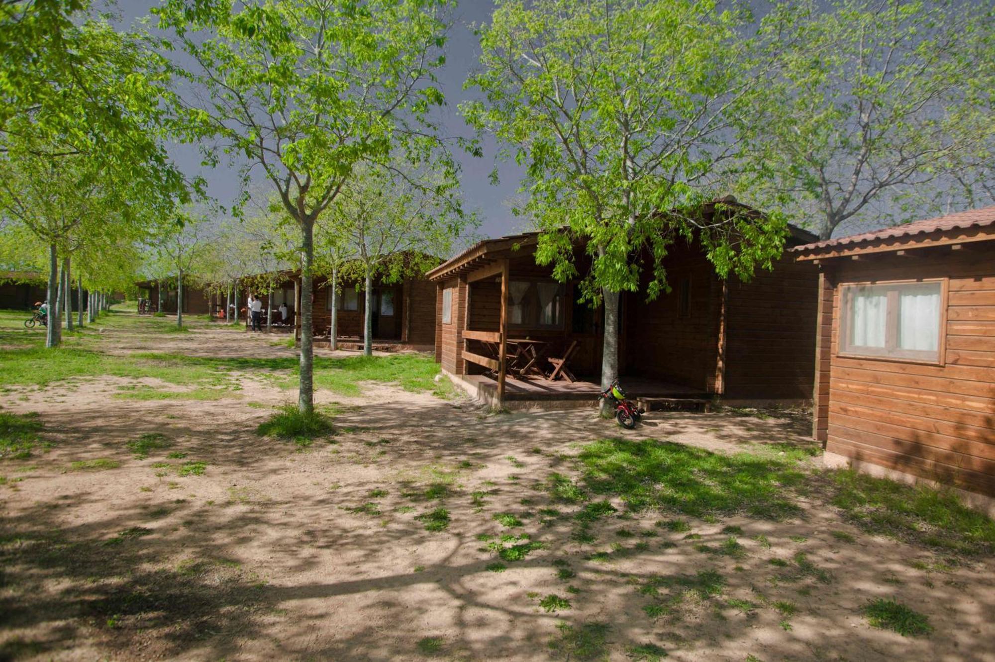 Hotel Ecologic Vinyols Camp Vinyols i Els Arcs Esterno foto