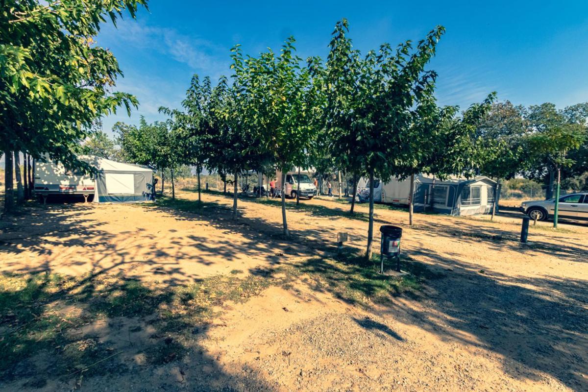 Hotel Ecologic Vinyols Camp Vinyols i Els Arcs Esterno foto